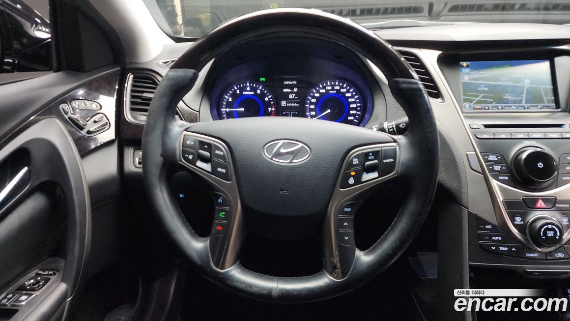 Hyundai Grandeur 2013