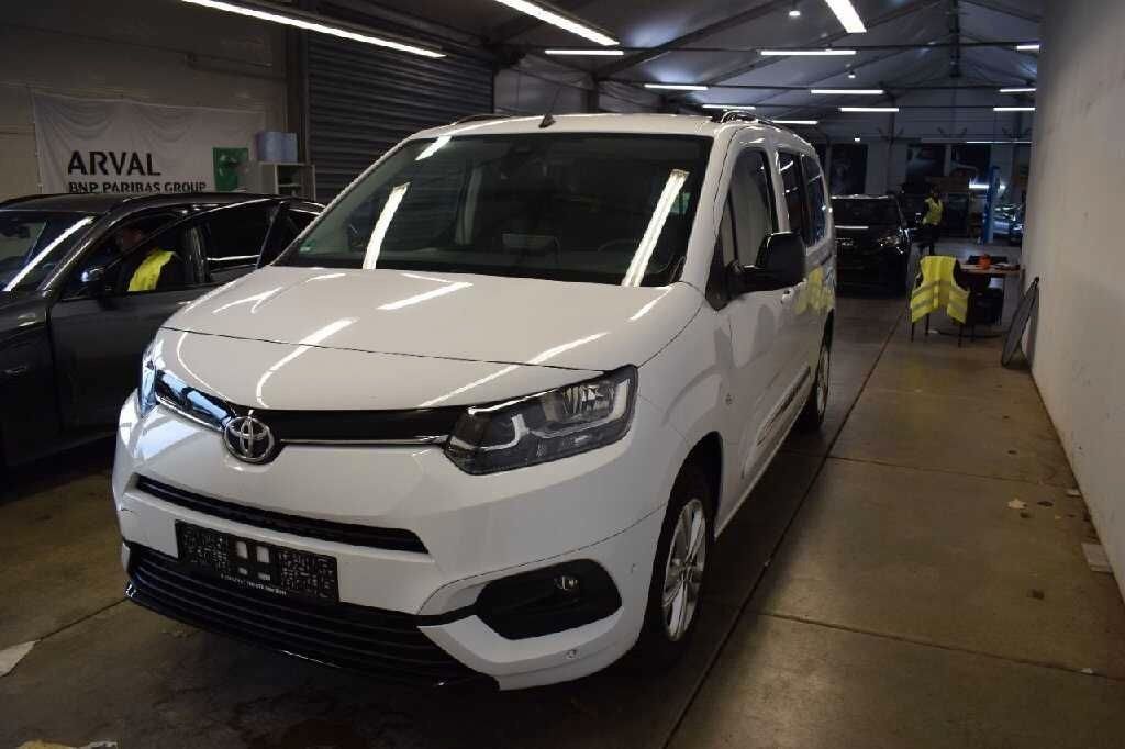 Toyota Proace City 2024
