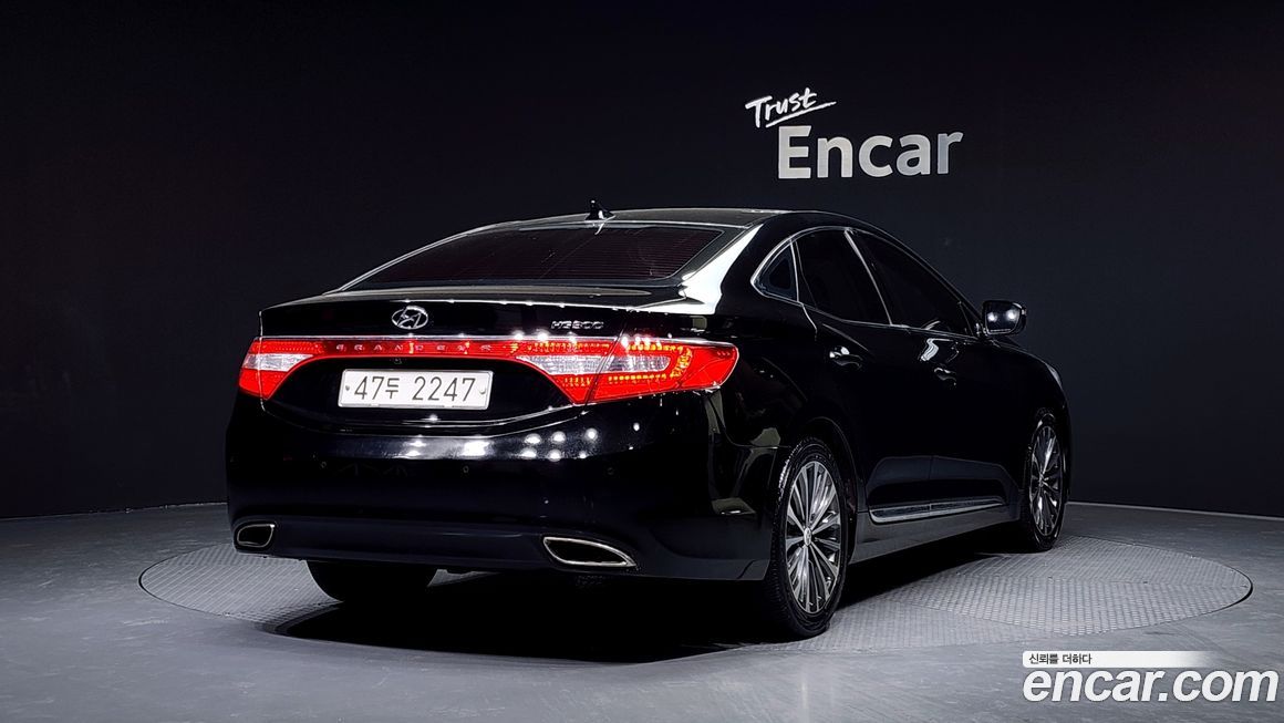 Hyundai Grandeur 2013