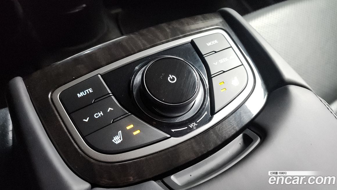 Hyundai Grandeur 2013