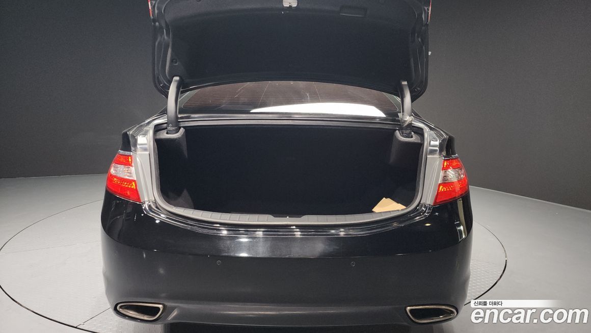 Hyundai Grandeur 2013