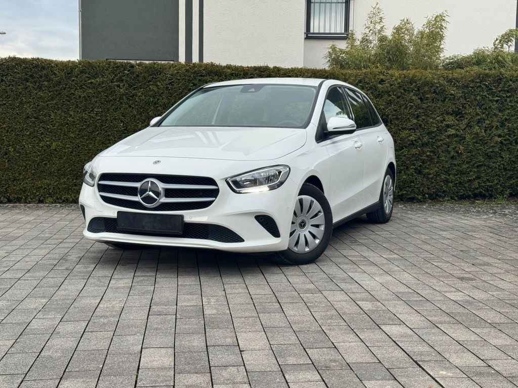Mercedes-Benz B 180 2020