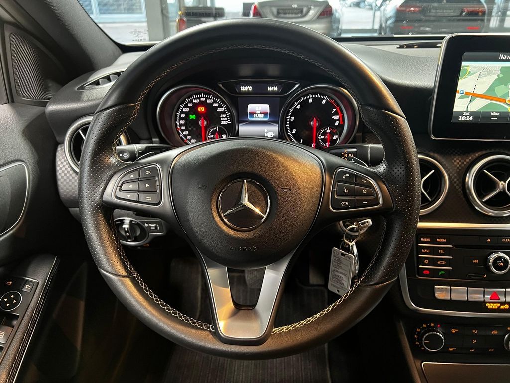 Mercedes-Benz A 180 2016