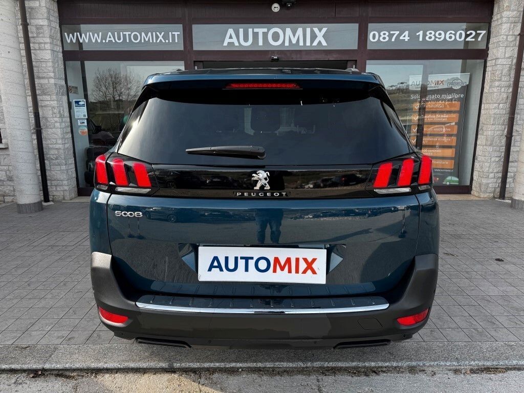 Peugeot 5008 2023