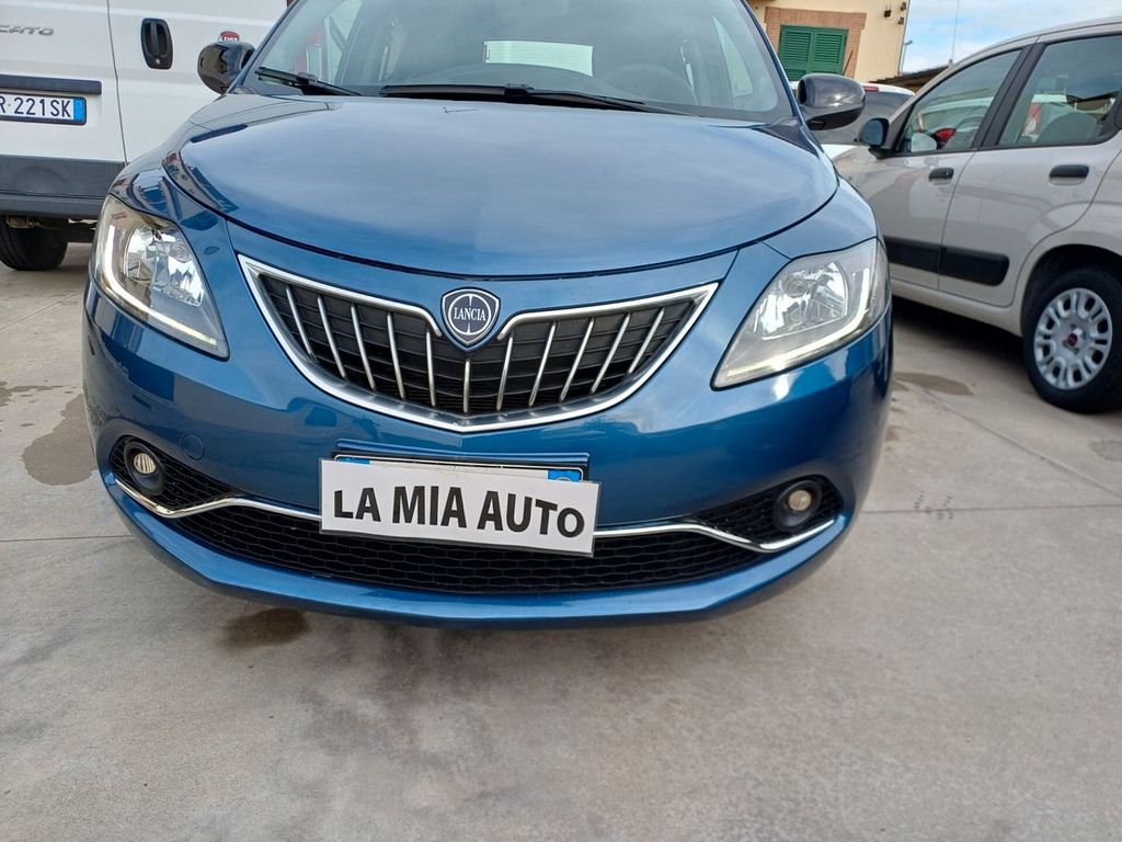 Lancia Ypsilon 2022