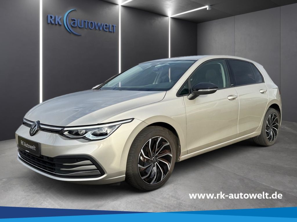 Volkswagen Golf 2023