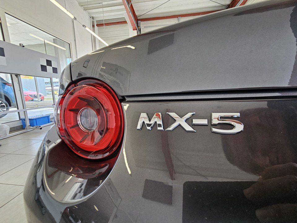 Mazda MX-5 2025