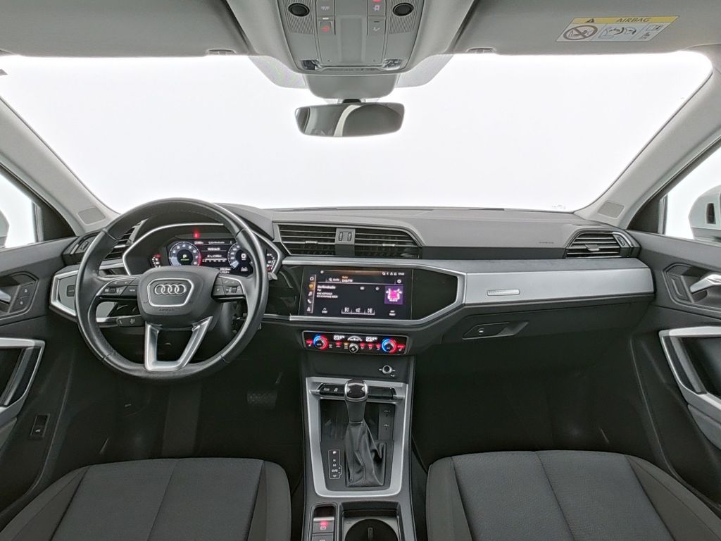 Audi Q3 2021