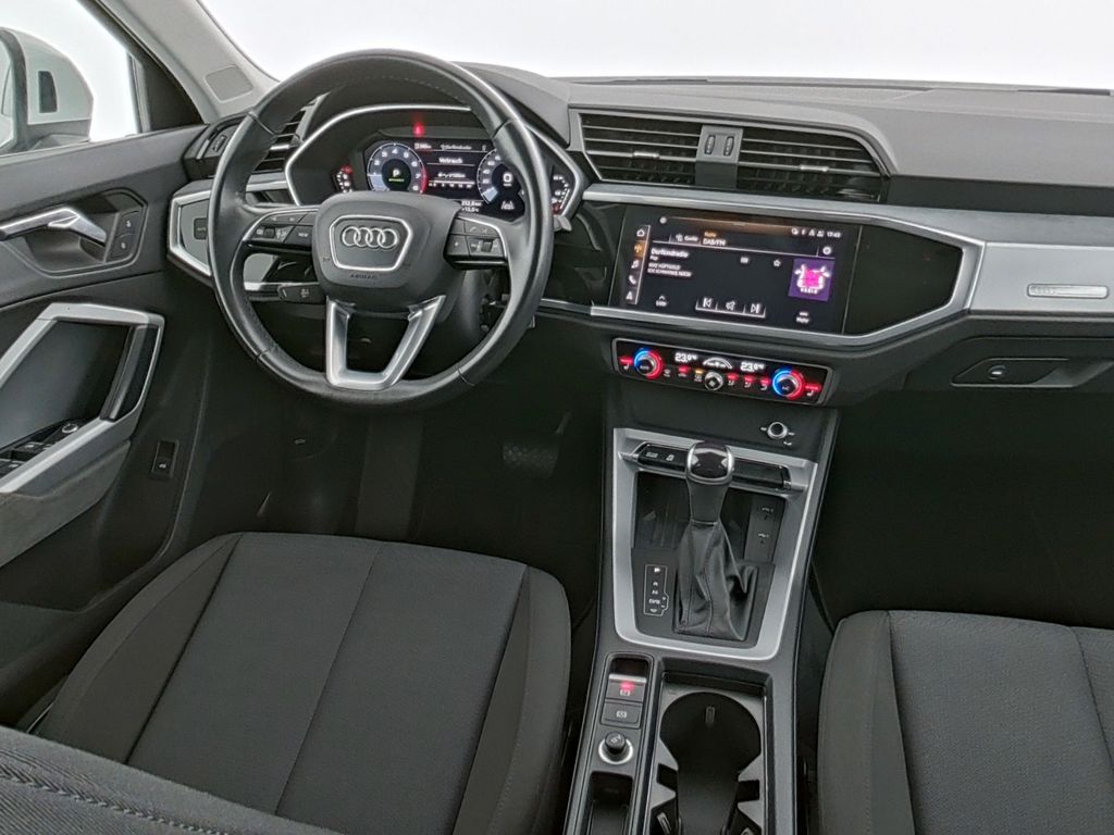 Audi Q3 2021