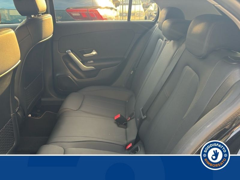 Mercedes-Benz A 180 2024