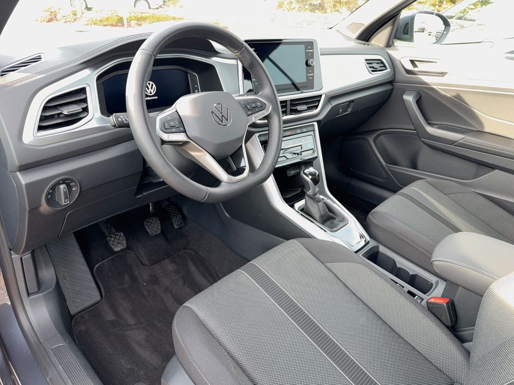 Volkswagen T-Roc 2025