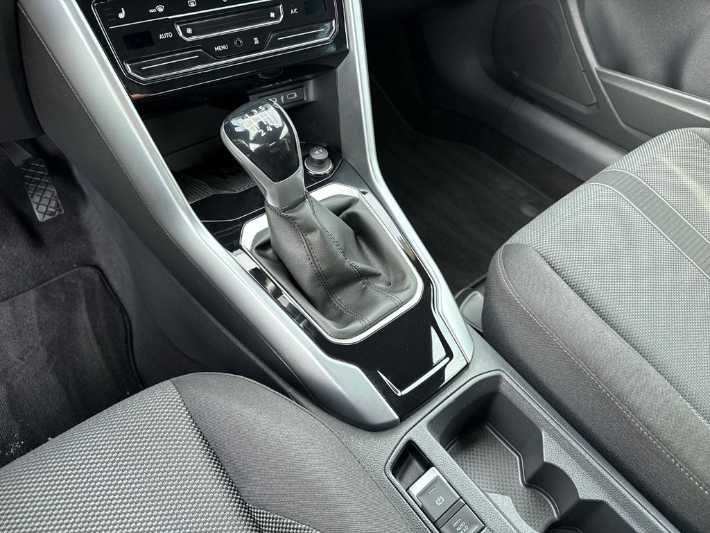 Volkswagen T-Roc 2025