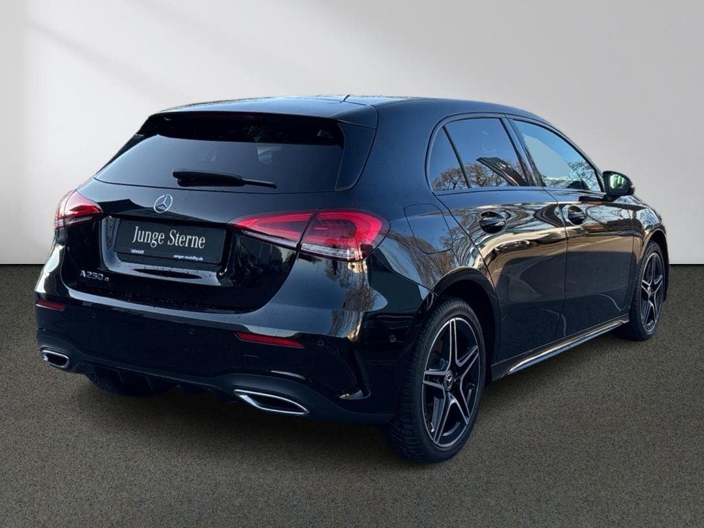 Mercedes-Benz A 250 2022