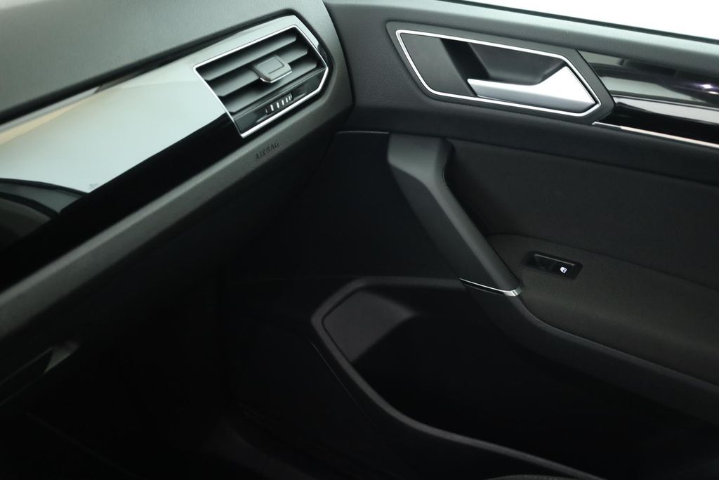 Volkswagen Touran 2025