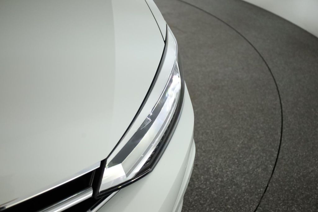 Volkswagen Touran 2025