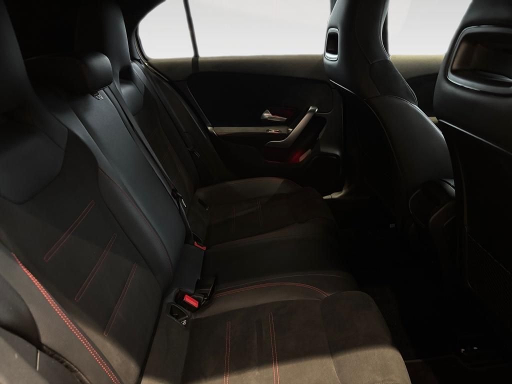 Mercedes-Benz A 250 2021