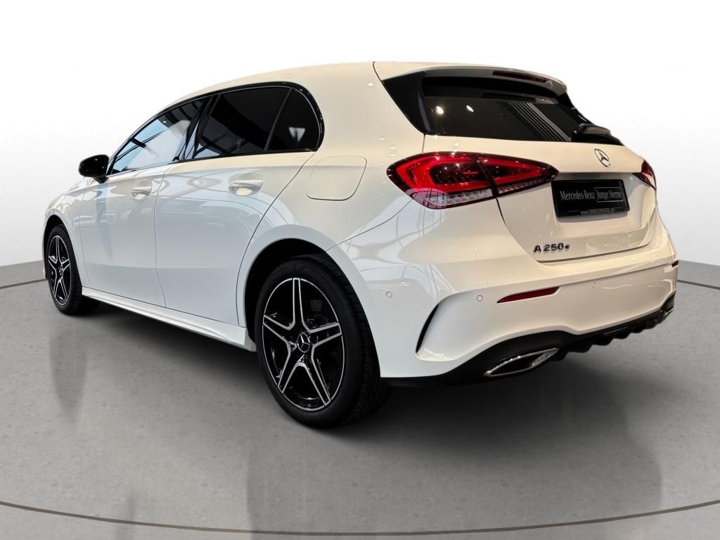 Mercedes-Benz A 250 2021
