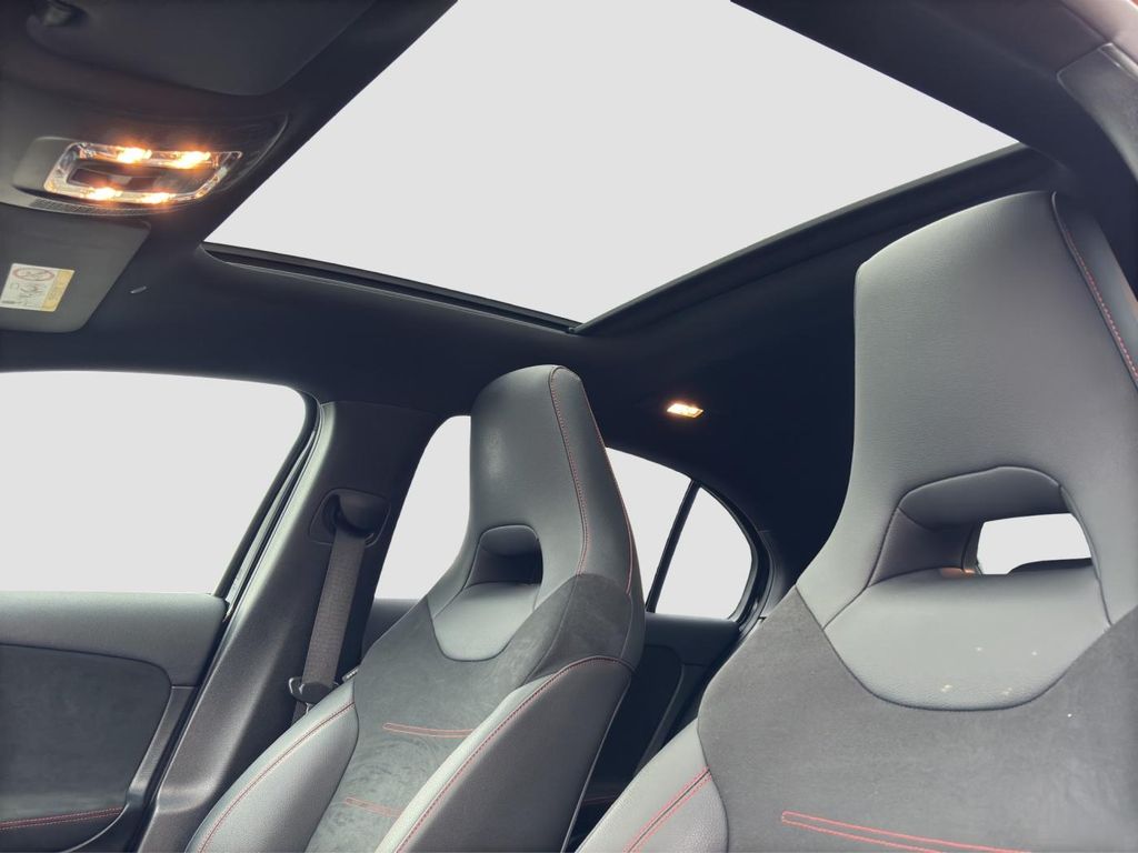 Mercedes-Benz A 250 2022
