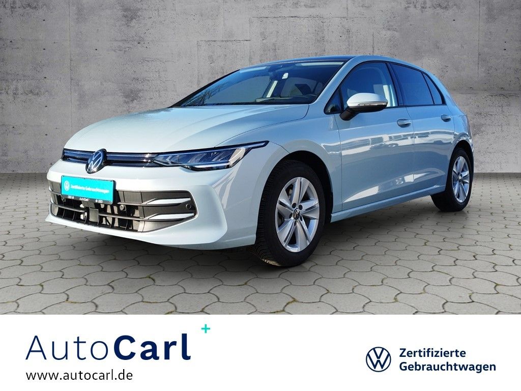 Volkswagen Golf 2025