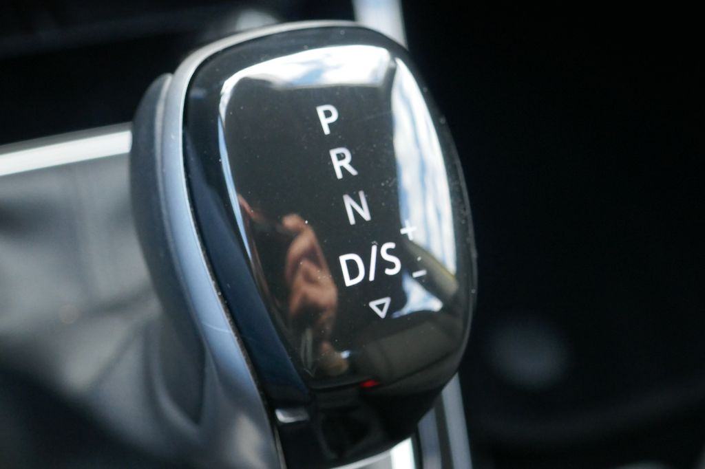 Volkswagen T-Cross 2025