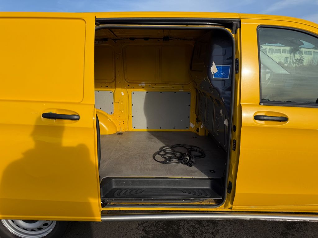 Mercedes-Benz Vito 2021