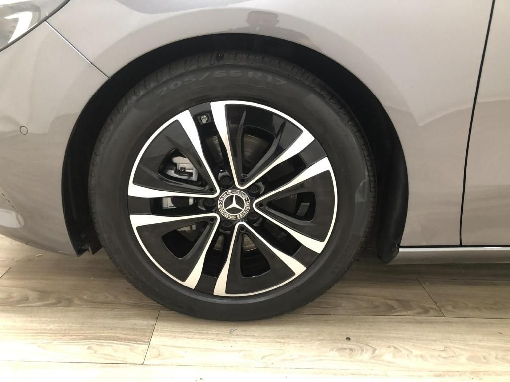 Mercedes-Benz B 200 2024