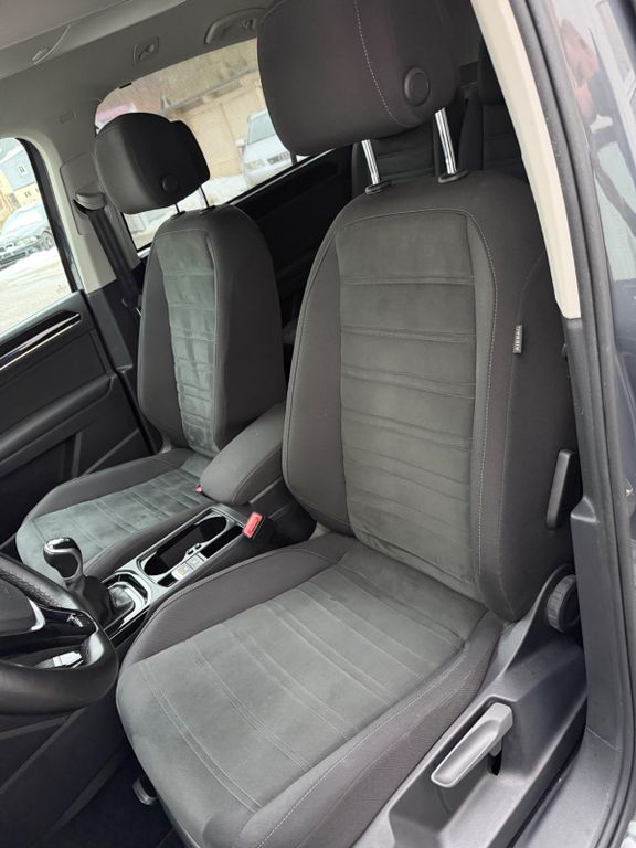 Volkswagen Touran 2021