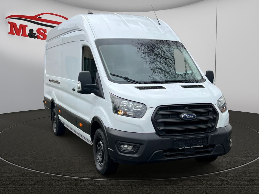 Ford Transit 2023