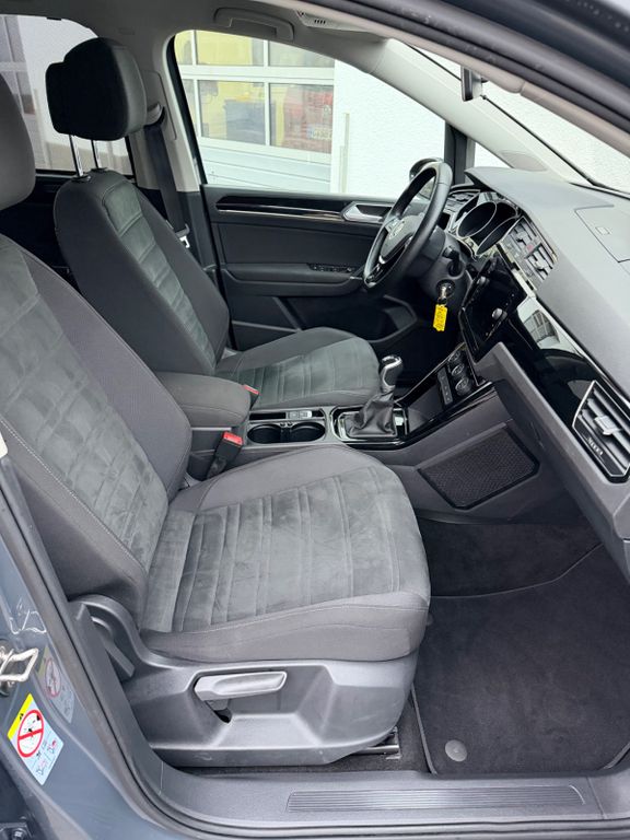 Volkswagen Touran 2021