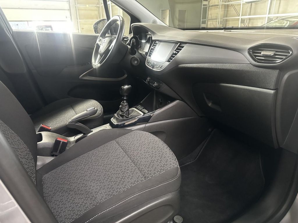 Opel Crossland (X) 2022