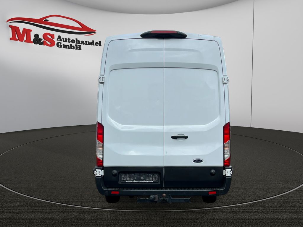 Ford Transit 2023