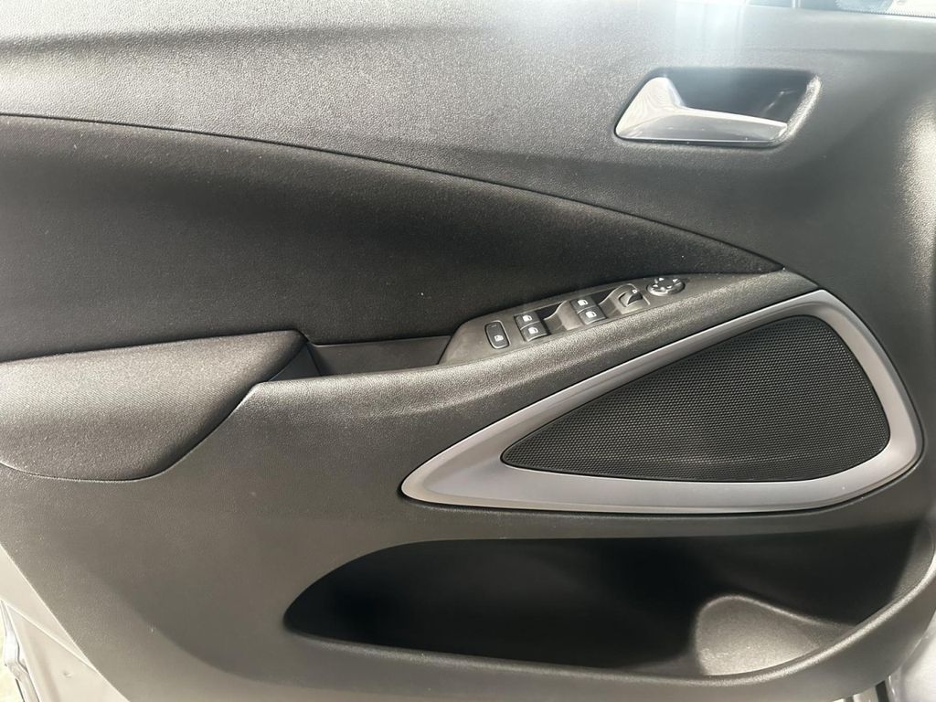 Opel Crossland (X) 2022