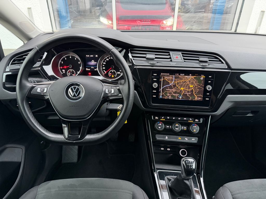 Volkswagen Touran 2021