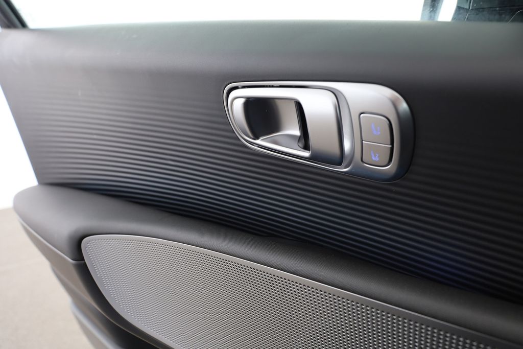 Hyundai IONIQ 6 2024