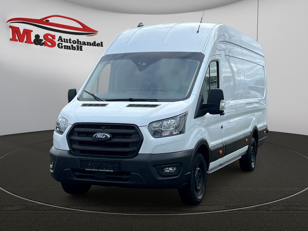 Ford Transit 2023
