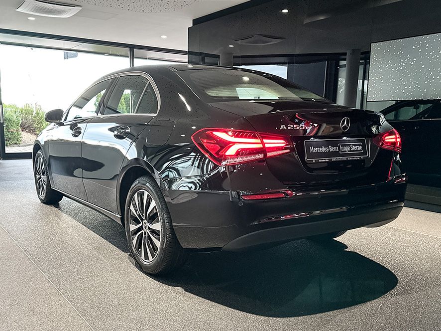 Mercedes-Benz A 250 2022