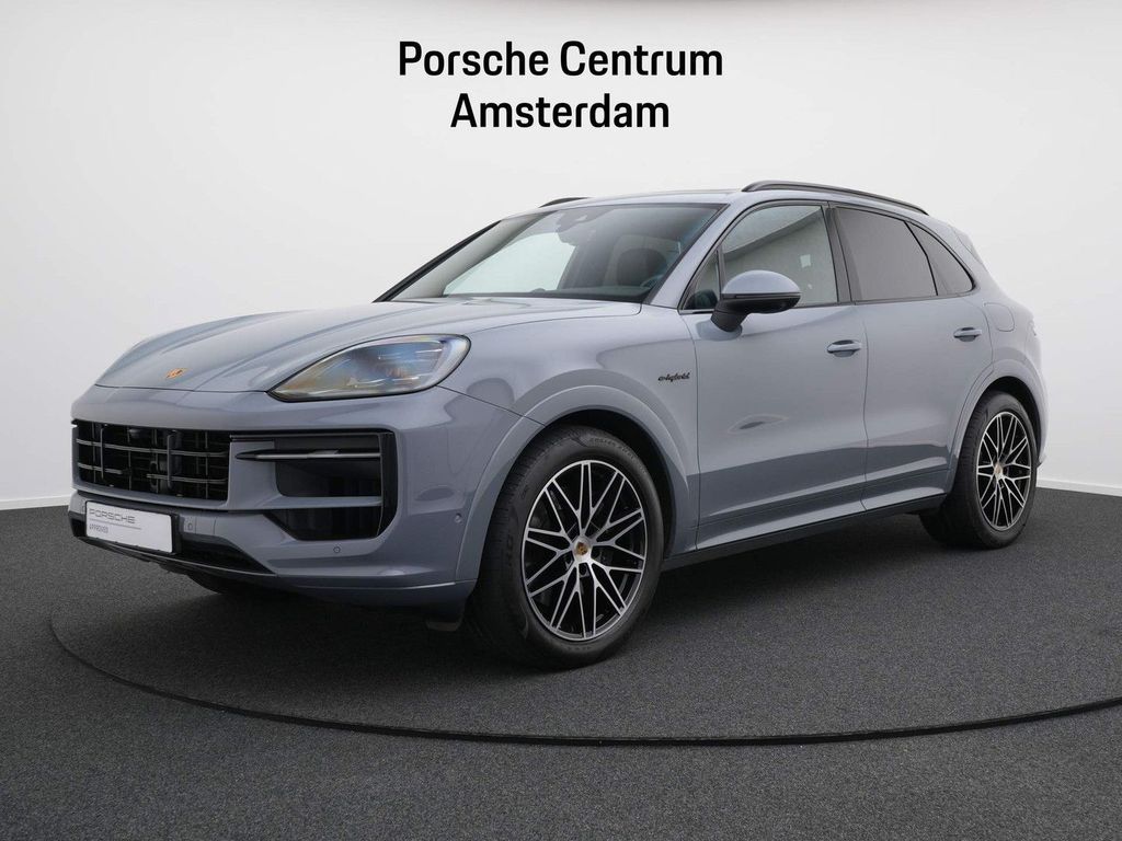 Porsche Cayenne 2023
