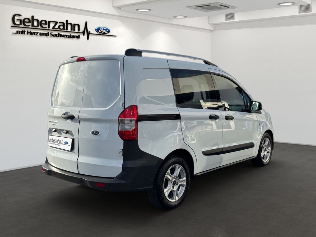 Ford Transit Courier 2023