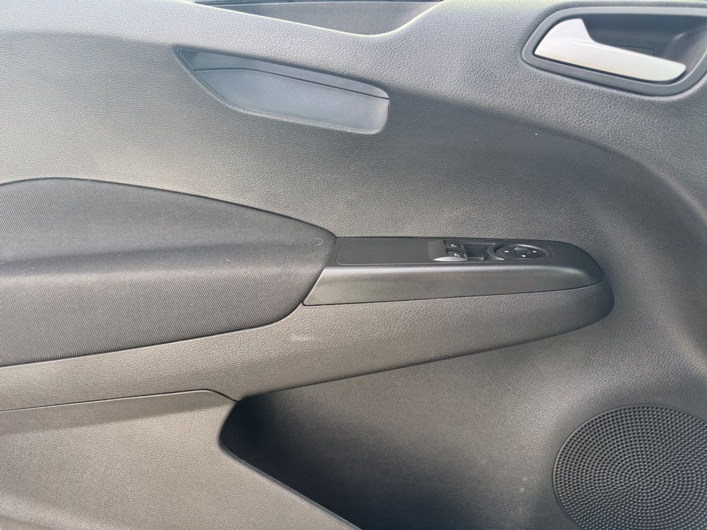 Ford Transit Courier 2023