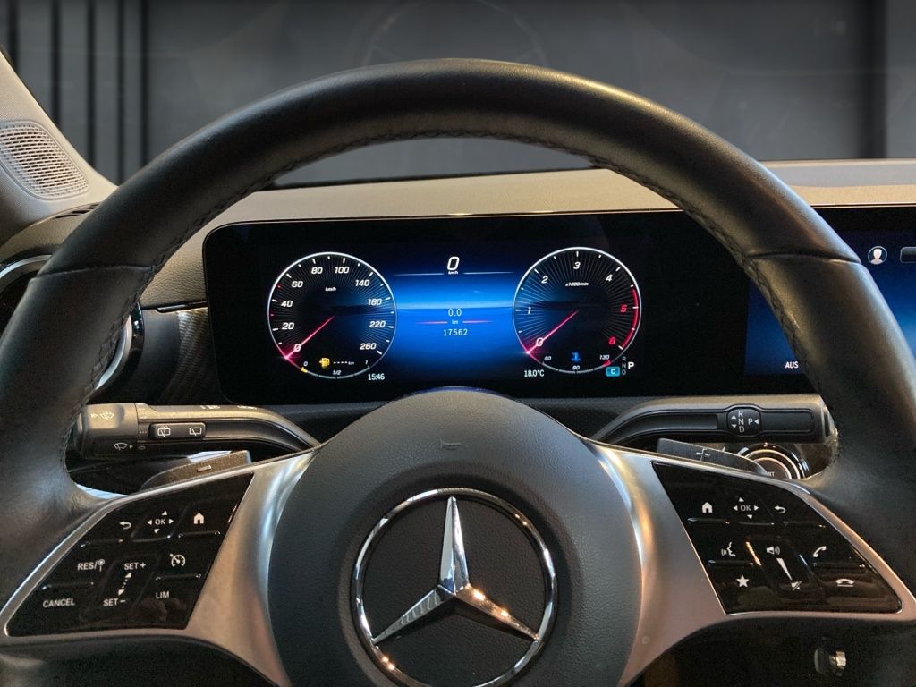 Mercedes-Benz A 200 2024