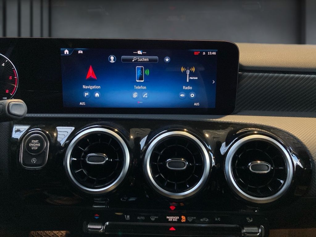 Mercedes-Benz A 200 2024