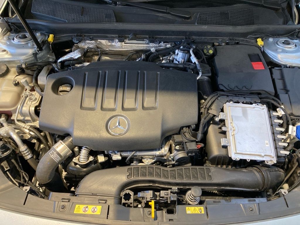 Mercedes-Benz A 200 2024