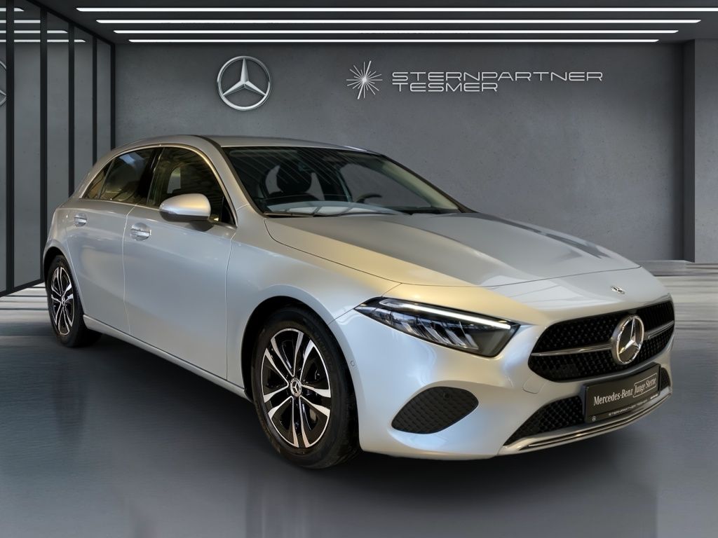 Mercedes-Benz A 200 2024