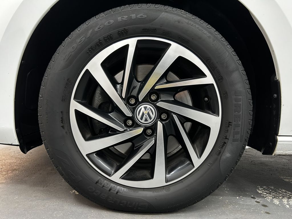 Volkswagen Touran 2019