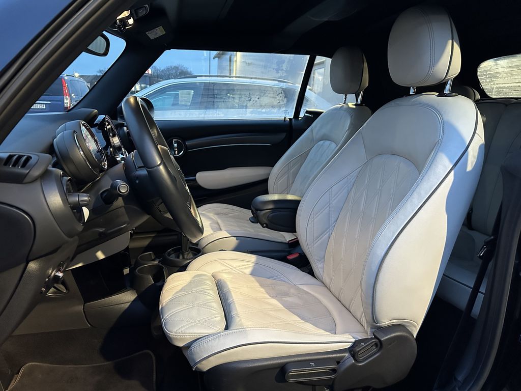 MINI Cooper Cabrio 2022