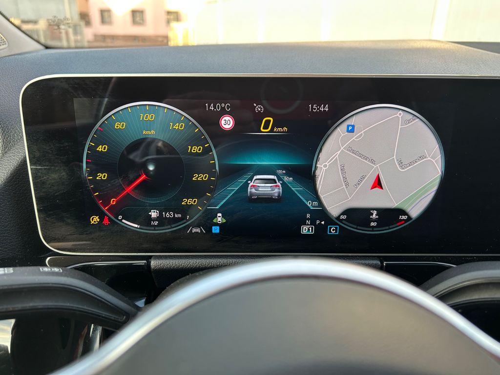 Mercedes-Benz B 200 2020