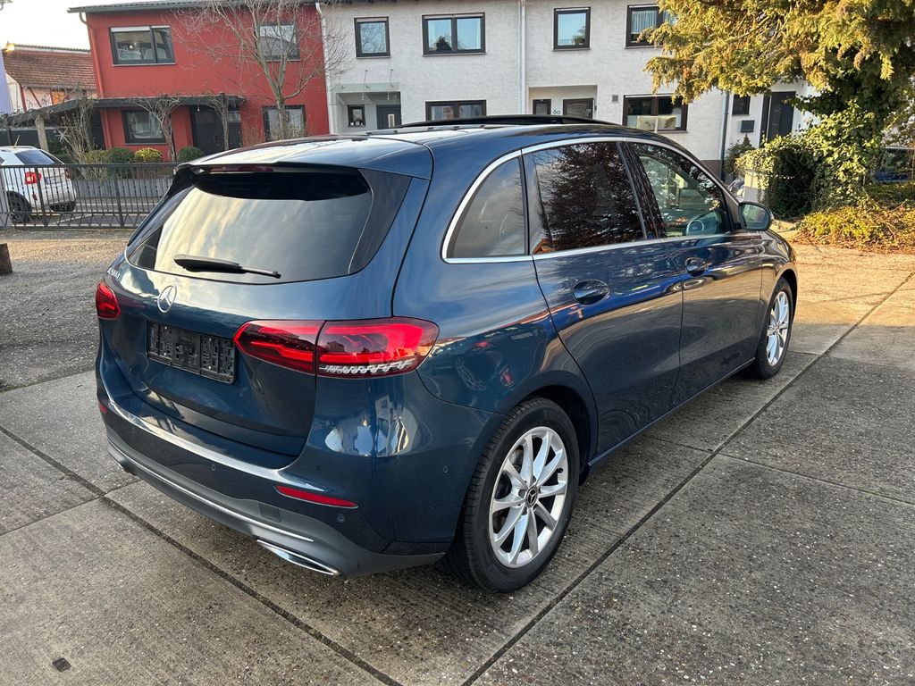 Mercedes-Benz B 200 2020