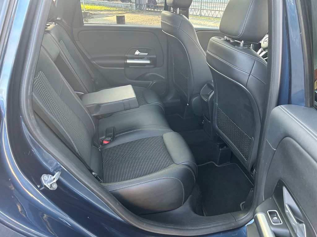 Mercedes-Benz B 200 2020