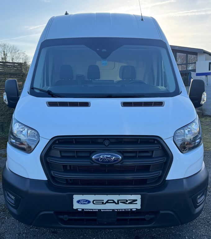 Ford Transit 2024