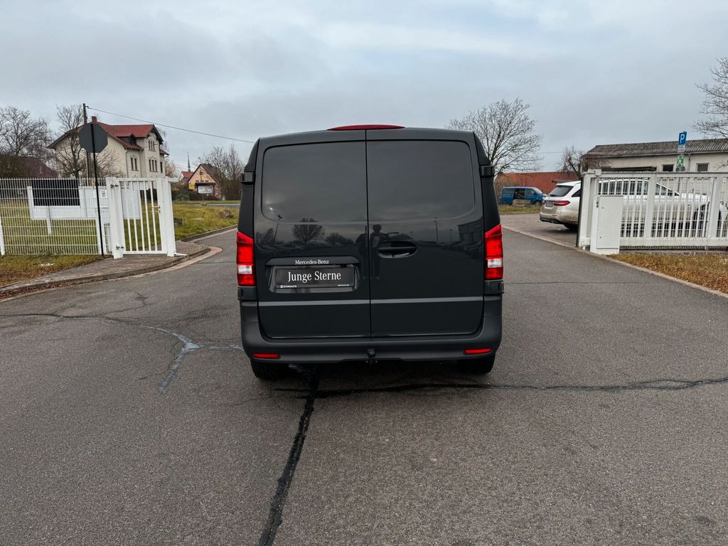 Mercedes-Benz Vito 2024